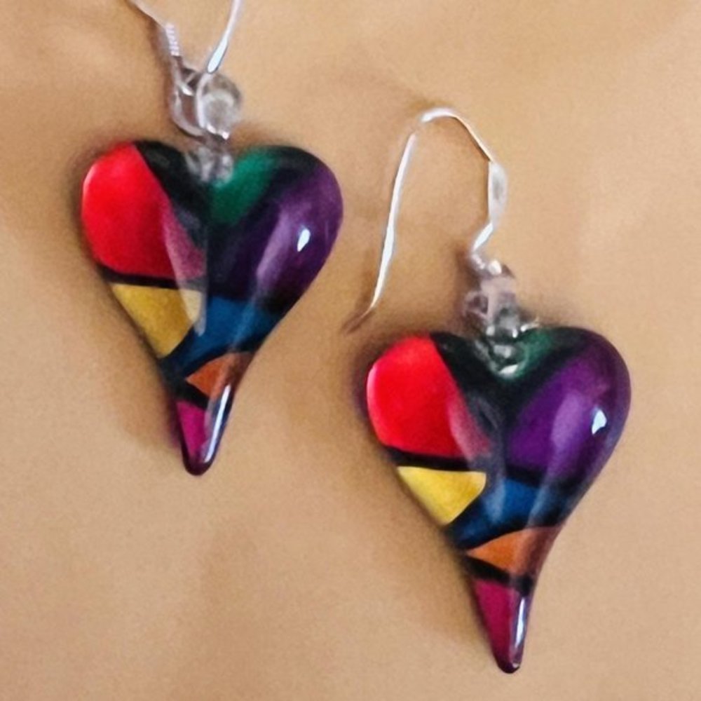 HEART SHAPED BRIGHTLY MULTI-COLORED GLASS HOOK EARRINGS.